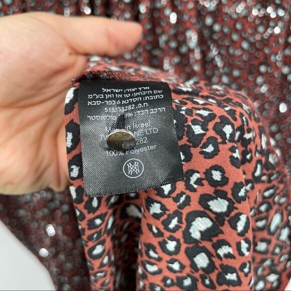 Sabina Musayev Kendra Animal Print Flowy Dolman Sleeves Maxi Dress with Pockets - Picture 8 of 9